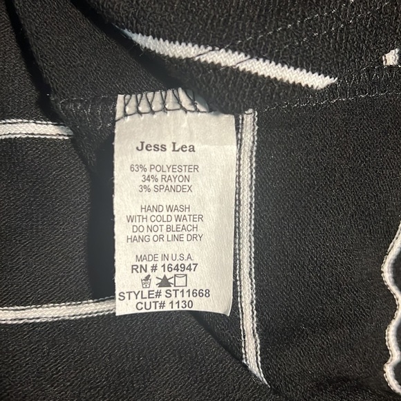 Jess LA Black and White Summer knit Top - Picture 8 of 9